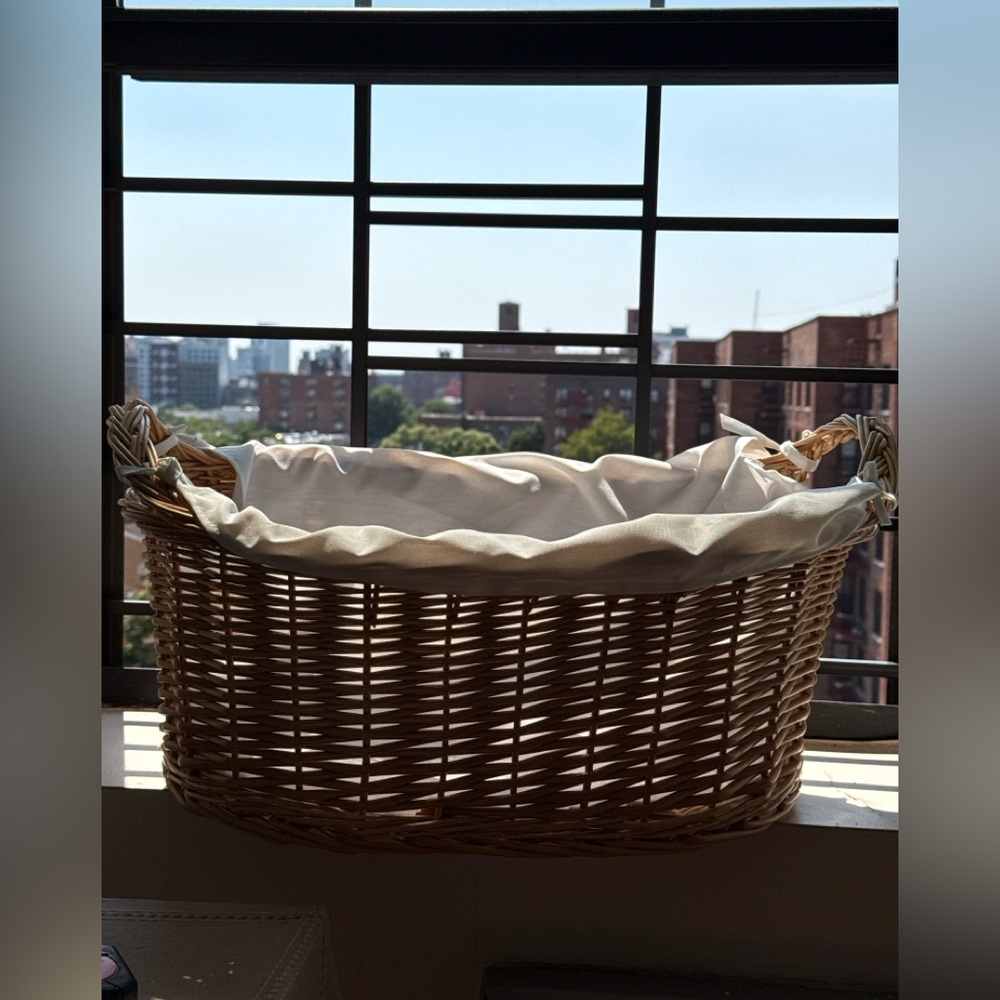 Woven Basket with Cream Lining